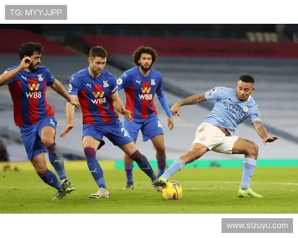 英超球员眼神交流在场上配合中的战术意义